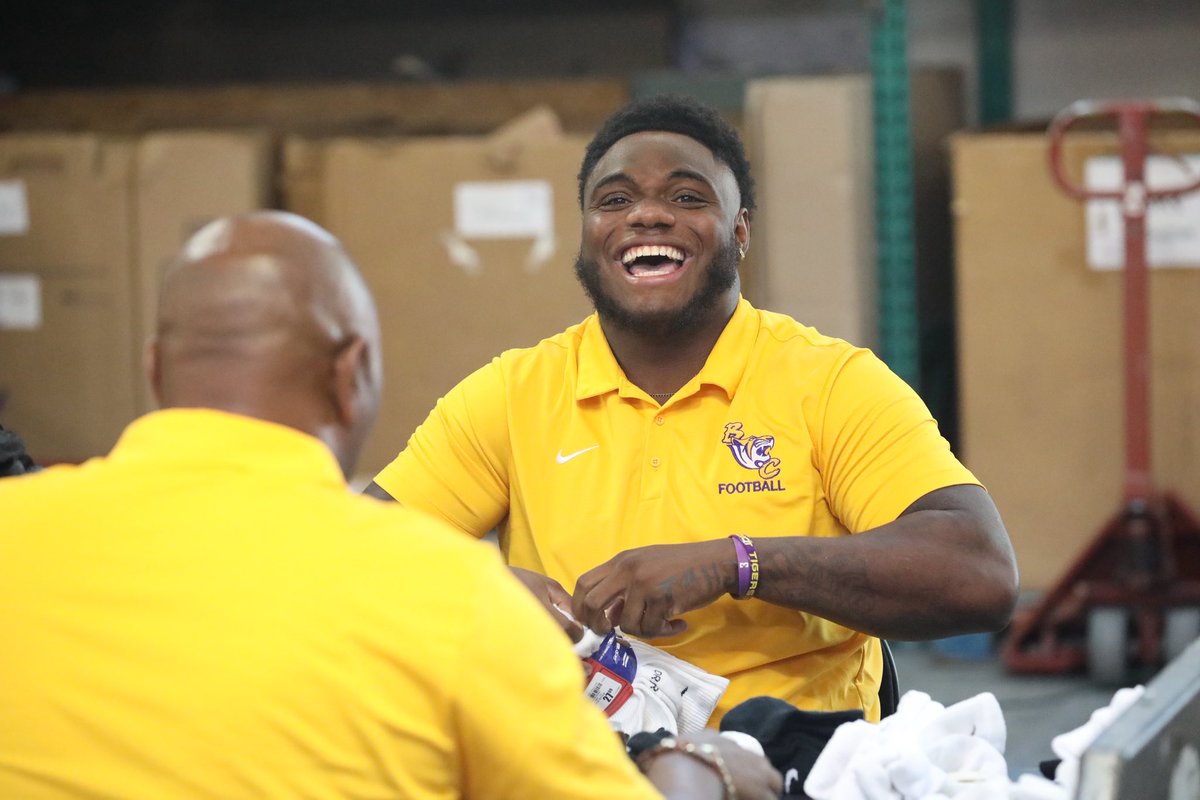 The SIAC tweet media