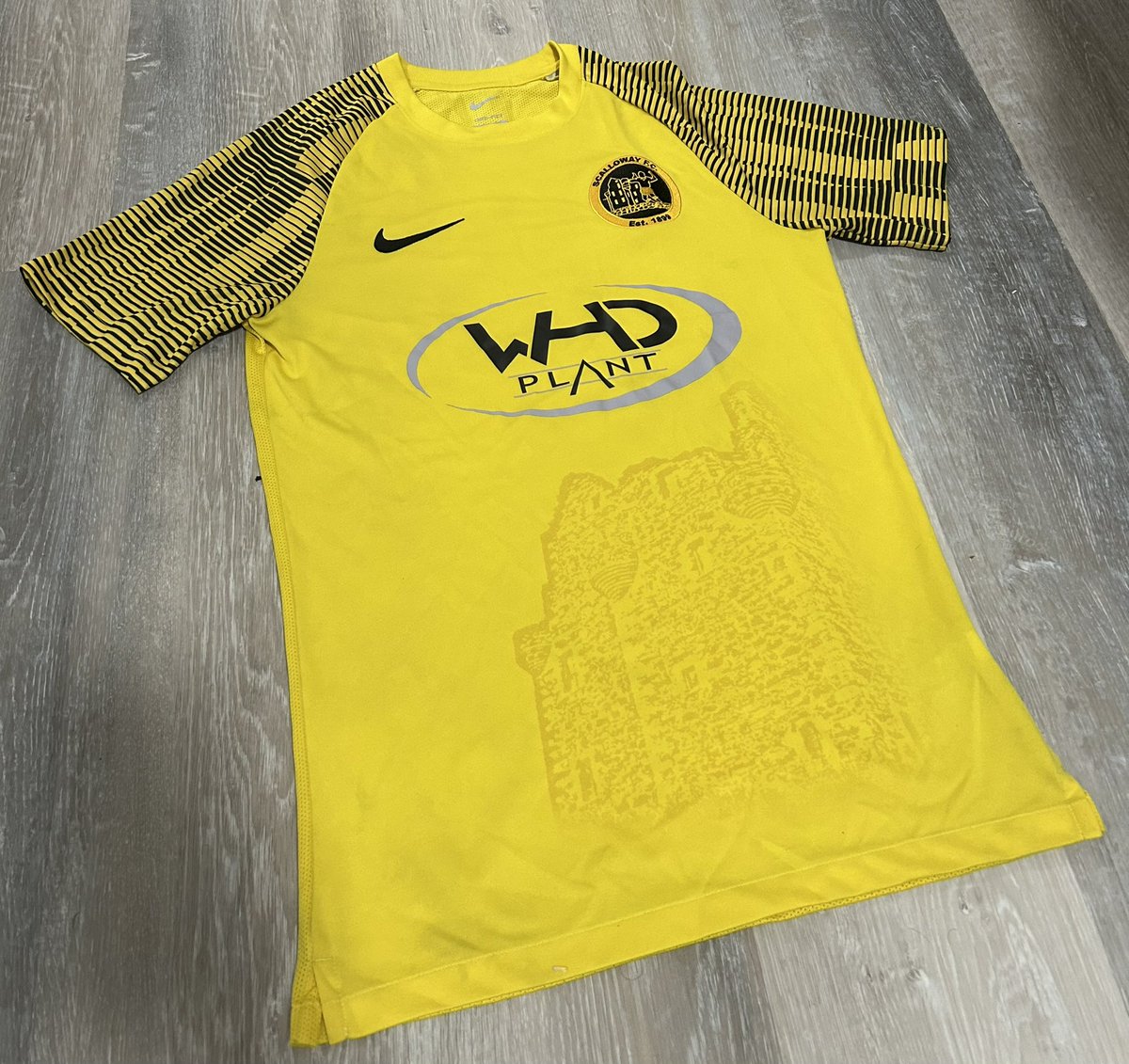 maksinkster's tweet photo. @SweeperPod @ShetlandFootbal @FaeroskFodbold @ShetIslandsCll @orkneyshetland @TheTartanScarf @FarAwayFootball @scotlandscoeff1 @BBCJamesCook @caraberkley @SickosCommittee Scalloway FC 2024 💛 https://t.co/fjfXqD3QgH