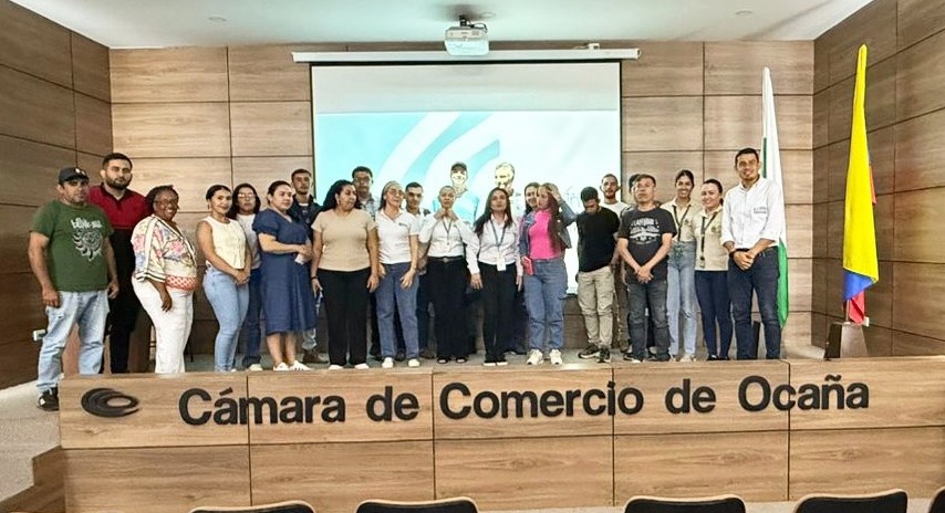 Invima (@invimacolombia) on Twitter photo #RegionesInvima | Apalancamos la transformación y crecimiento 🎯 en las regiones colombianas. Trabajamos con <a href="/Camaraocanacol/">Camaraocana</a> para capacitar a 30 personas en trámites de autorizaciones de comercialización y legislación sanitaria para alimentos y bebidas 🍶. #RegionesInvima | Apalancamos la transformación y crecimiento 🎯 en las regiones colombianas. Trabajamos con <a href="/Camaraocanacol/">Camaraocana</a> para capacitar a 30 personas en trámites de autorizaciones de comercialización y legislación sanitaria para alimentos y bebidas 🍶.