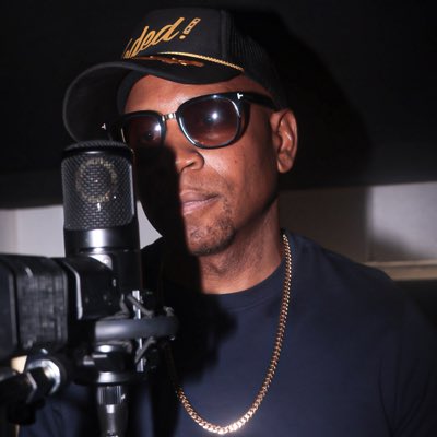 Mr.RED tweet media