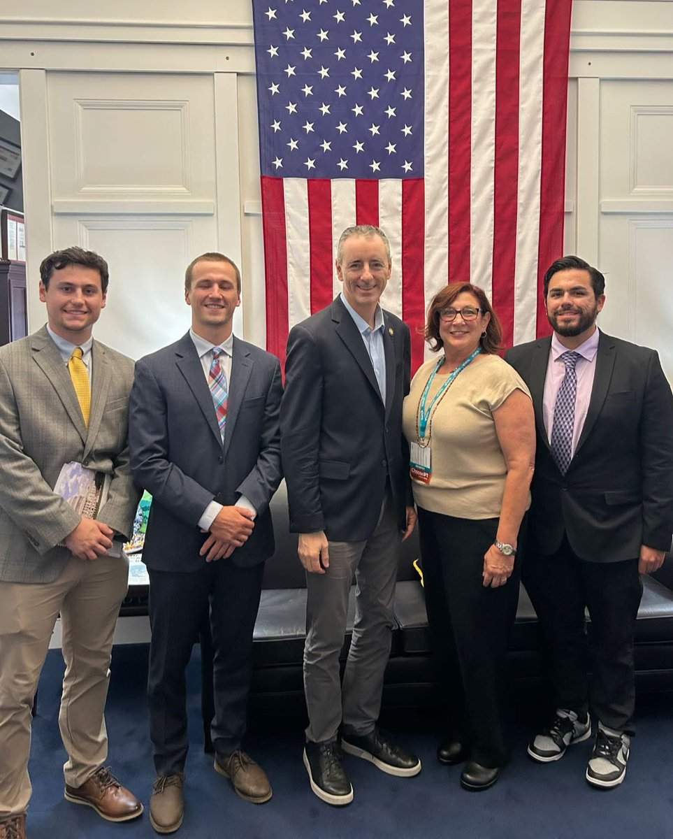 RepBrianFitz's tweet image. Great meeting this morning with representatives from the @APTA_official, including PA-1 community members Mason Fisher of North Wales, Daniel Freeman of Doylestown, and Carol Wamsley of Levittown.
We focused on where strategic reform is most needed: updating Medicare to reflect…