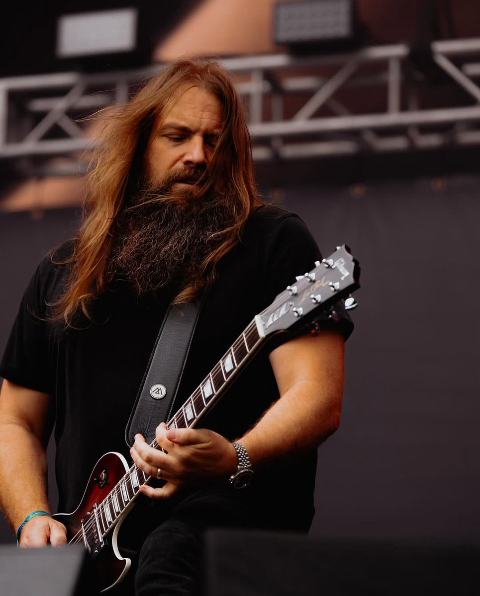 lambofgod's tweet image. Tune in today to @SIRIUSXM Ozzy’s Boneyard at 5:30PM EST to hear @MarkDuaneMorton talk @blacksabbath’s Back to the Beginning, “Children of the Grave”, and more. 🤘 siriusxm.com/channels/ozzys…
📸 @WheresBryce