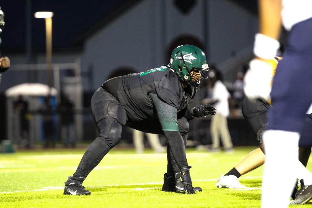 I will be transferring to Lakewood high school my senior year let’s do it!!💛🖤 <a href="/PinellasHSMedia/">Pinellas Highschool Media Group</a>