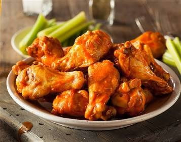 MercuriosPlace's tweet photo. It's Tuesday - July 15th- at Mercurio's -- which brings All But Vintage from 7 to 10 PM to the stage as our house band.  Try 20 baked wings and some garlic knots for your table!  Real gooood!  #alittlebitcountry #FolkMusicVibes #chickenwings #garlicknots #bourbonslushies https://t.co/CEi2JOxnWE