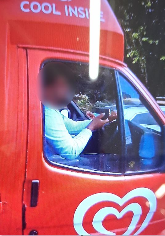 NSRAPT's tweet image. We're all for summer treats but safety comes first as this van driver found out. He also needed reminding to wear a seatbelt 🍦
Don't use your mobile phone behind the wheel. You can get 6 points and £200 fine. You could lose your licence ❌
Stay safe this summer #Fatal4