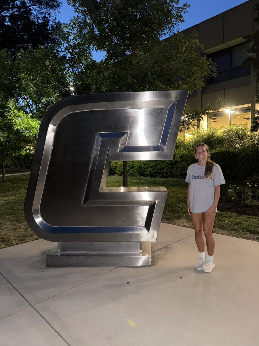LydieVarnadore's tweet image. Thank you so much to UTC volleyball and Coach Thomas for an amazing camp! @A5Chattanooga