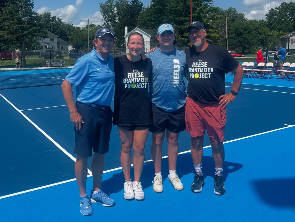 We're so proud to call her a Tar Heel 👏

ICYMI: Over the weekend, Reese Brantmeier was back in her hometown of Whitewater, Wisconsin to celebrate the court restoration she organized and fundraised for over the past three years.

#GoHeels x #GDTBATH