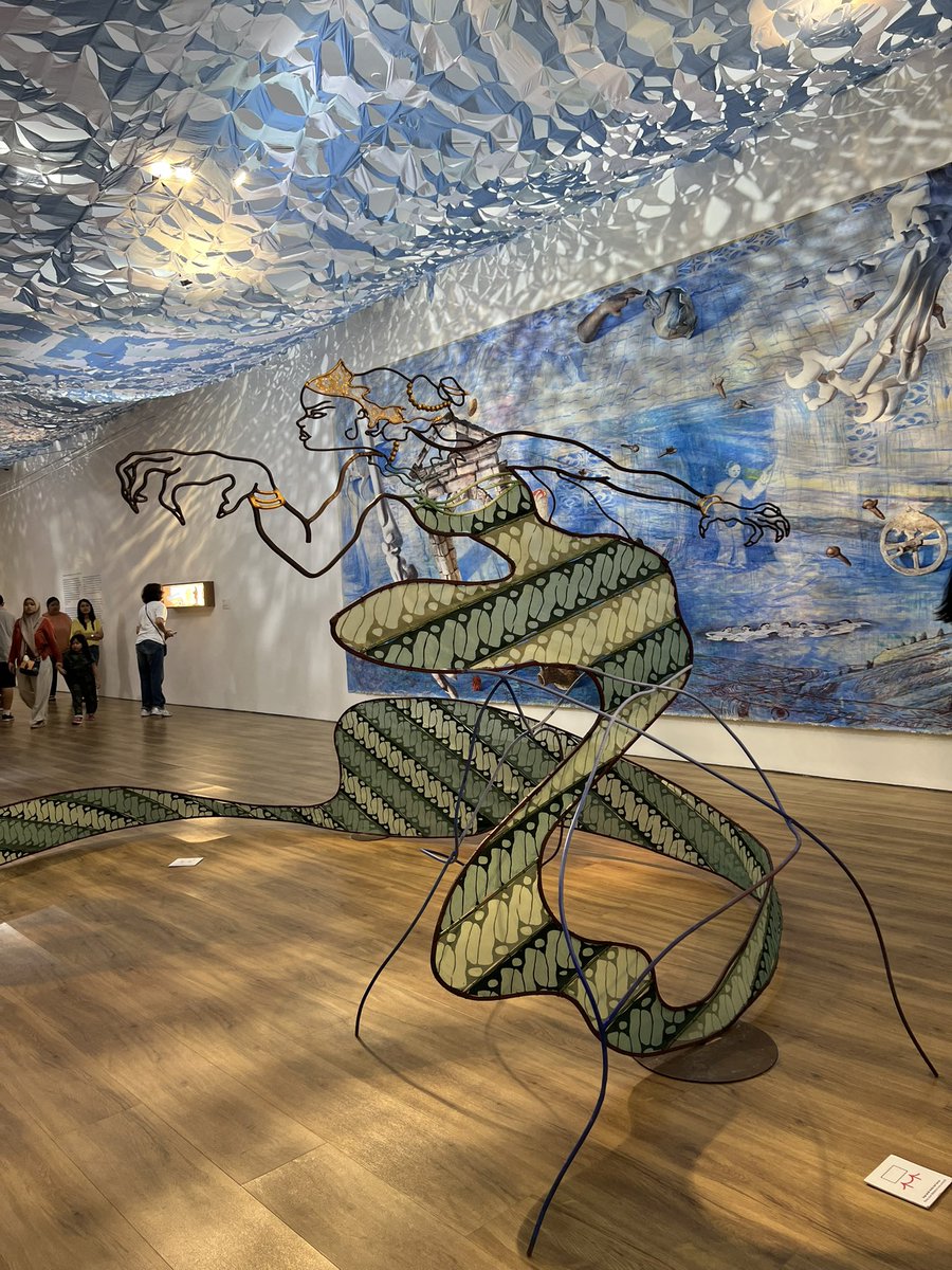 ⠁⠗⠊⠑⠋ tweet media