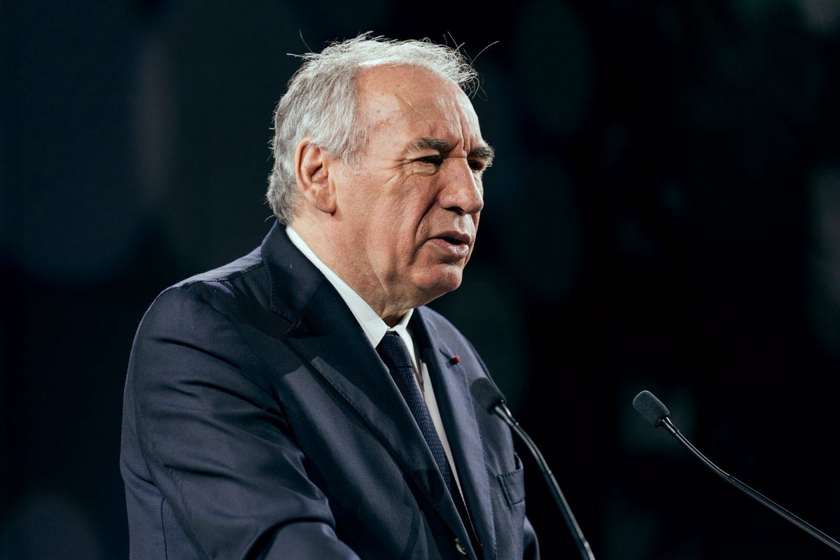 Little Think Tank tweet media