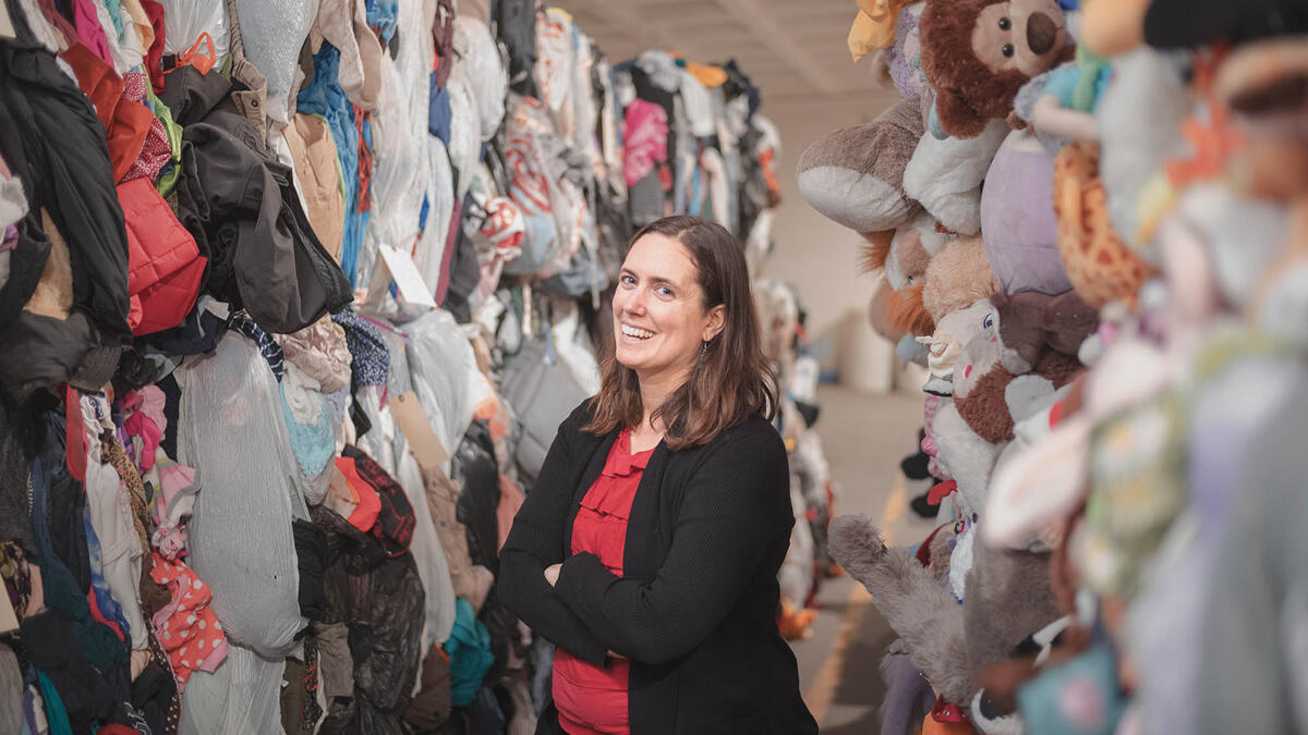 University of Minnesota (@umnews) on Twitter photo Abbie Clarke-Sather and her team at the University of Minnesota Duluth (<a href="/UMNDuluth/">UMN Duluth</a>) are developing a machine to help Goodwill and other organizations recycle surplus textiles, creating new jobs and reducing waste. z.umn.edu/ajeu Abbie Clarke-Sather and her team at the University of Minnesota Duluth (<a href="/UMNDuluth/">UMN Duluth</a>) are developing a machine to help Goodwill and other organizations recycle surplus textiles, creating new jobs and reducing waste. z.umn.edu/ajeu