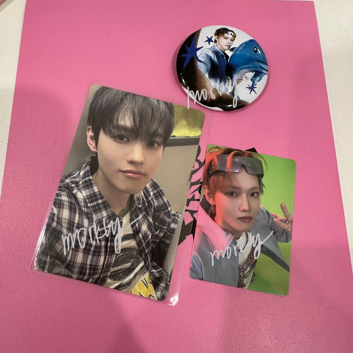 morkly_'s tweet photo. wtt lft ph

time riders pop-up store
• digipack lucky draw event photocard 
• event 2 pin button
• hoverboard album ver photocard

have: chenle
want: mark or jaemin

meet-up at time riders pop up on 7/16 🙇‍♀️

nct dream nctdream pc trade kr md official album https://t.co/hMAfqtUAO9