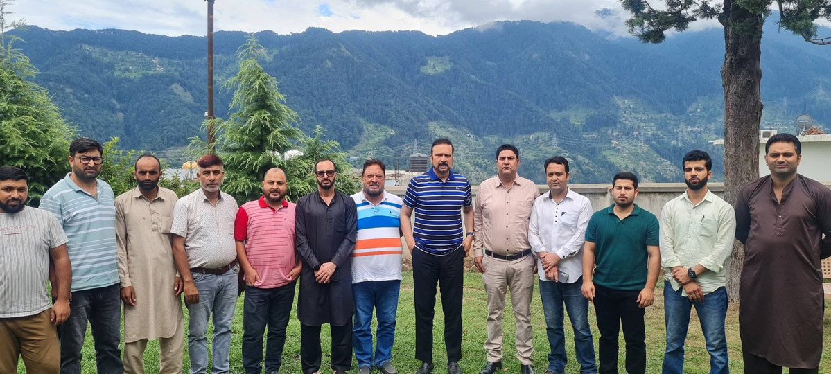 Traversed the heart of Chenab to meet dedicated colleagues.
Proud to inaugurate the Rabita Office of Hon’ble MLA Arjun Singh Raju Ji in Ramban — a new gateway for public outreach.
Directed youth cadre to lead the grassroots movement with vision &amp; resolve.
<a href="/JKNC_/">JKNC</a>