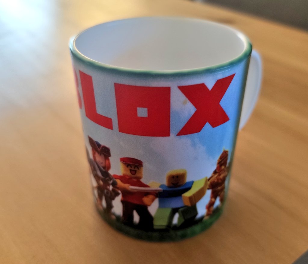 I own the roblox mug and you don't therefore i win