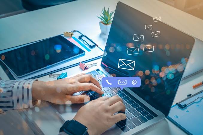 RadiantCullings's tweet image. Email marketing is like the Swiss Army knife of digital marketing—versatile, cost-effective, and surprisingly powerful. Here’s a breakdown of its key benefits:
📬 Why Email Marketing Works
• Direct access to your audience You’re landing straight in their inbox, #AI #Tech4All