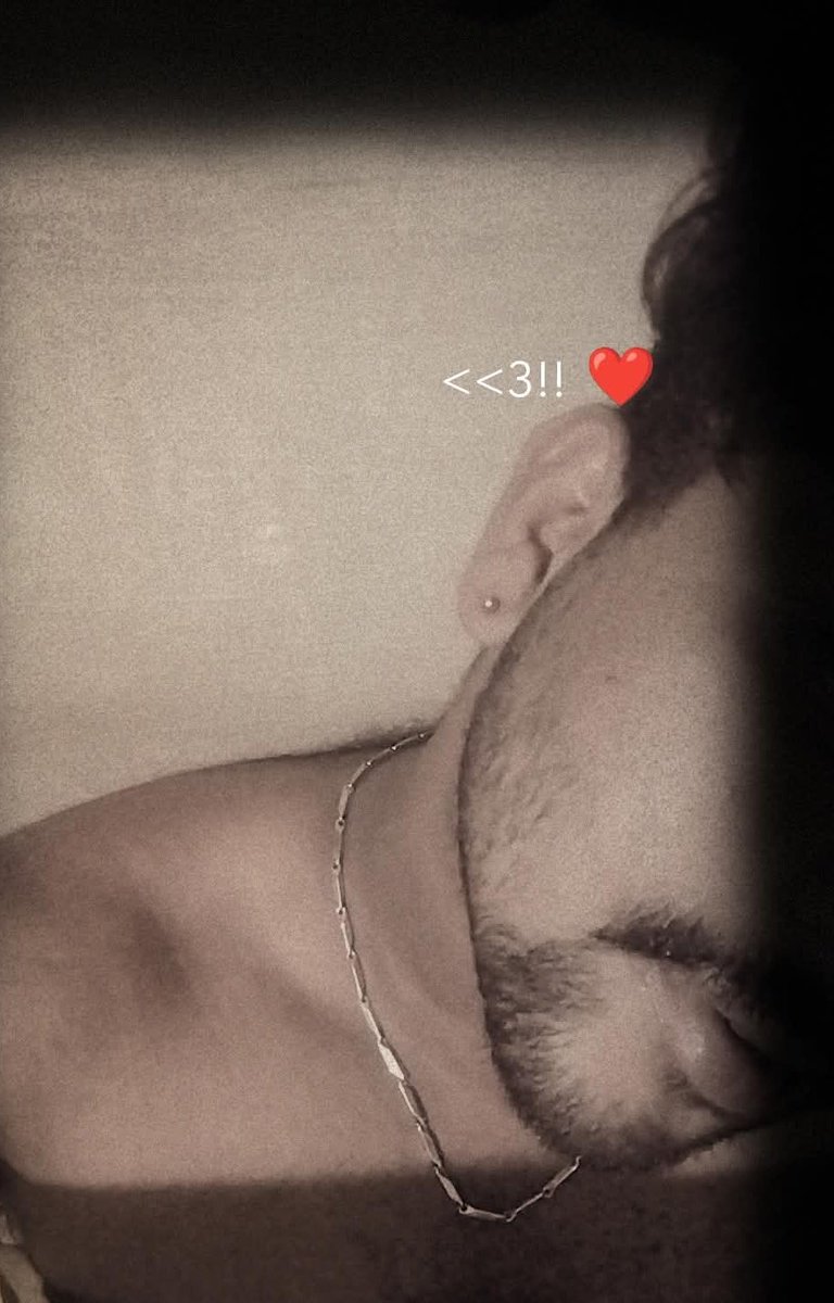 Koruchu romantic aayo enthoo 😌😂🫶🏼