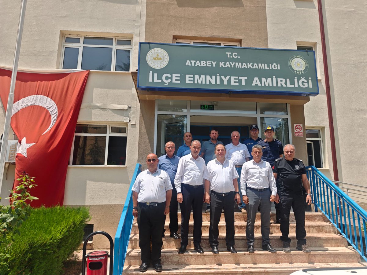 Vali Yardımcımız Sayın Adnan TEZCAN ilçemiz Pazar Mahallesi Caminde okunan Kur’an-ı Kerim Tilaveti’nin ardından İlçe Emniyet Amirliğimizi ardından İlçe Jandarma Komutanlığımızı ziyaret etmiştir.

<a href="/AdnanTezcan37/">Adnan TEZCAN</a>