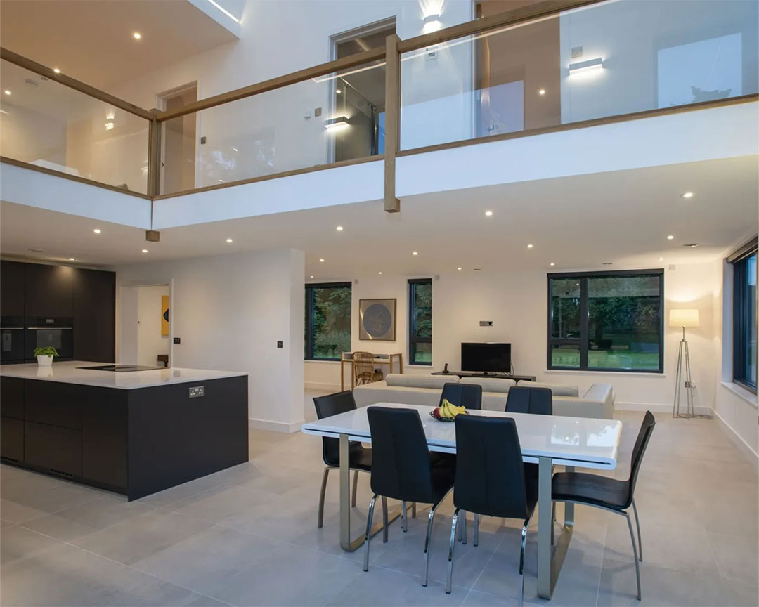 Vincent Denecker’s old brick house proved lacking in space and difficult and expensive to heat, so after years of contemplating a project, he replaced it with a contemporary, energy-efficient timber frame home: ow.ly/QTkH50WmmZb