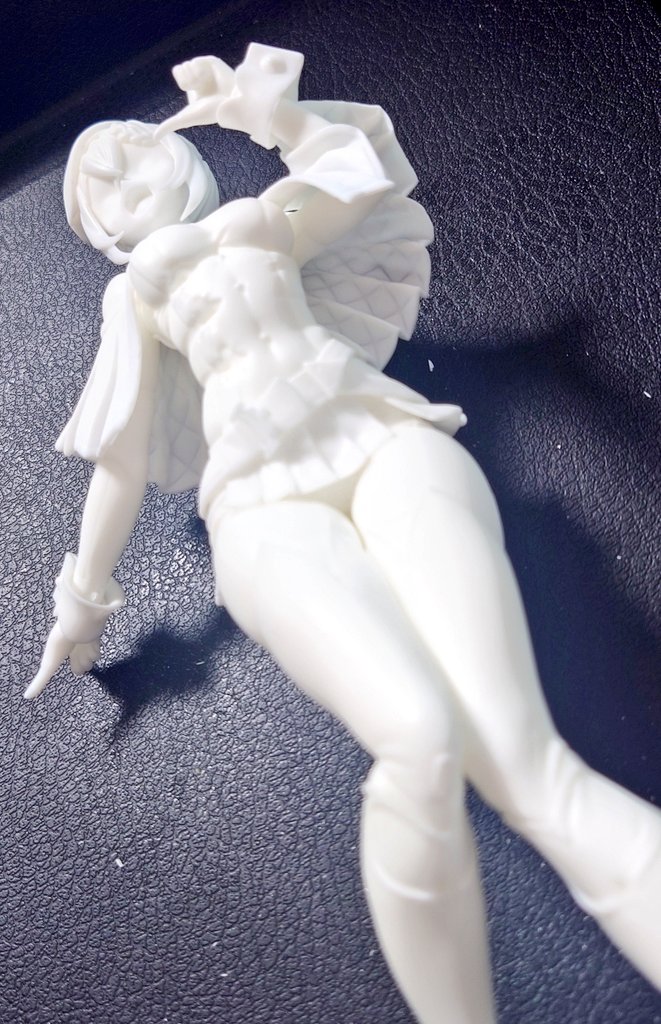 BOSS_Aikei's tweet image. となモで買えたミクさん
仮組太可愛い