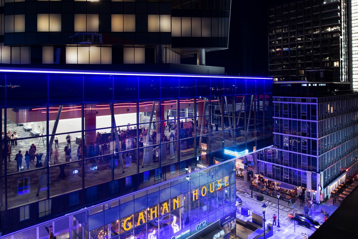 hfxconventions's tweet image. 5 days out from event day—it’s go time ⏳
Final guest counts, timing, dinner agendas… the small stuff matters now more than ever.
Our Event Managers are here to help you finish strong. Grab the Event Checklist from our toolkit: halifaxconventioncentre.com/plan/event-pla…
