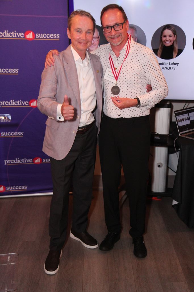PredictSuccess's tweet image. 🎉 Huge congrats to our Million Dollar Producers:
David Osborne, Doug McCann, Jennifer Lahey, Martin Foster &amp;amp; Rob Friday!

Your drive and dedication power Predictive Success every day. 👏
#MillionDollarClub #PredictiveSuccess #SalesExcellence