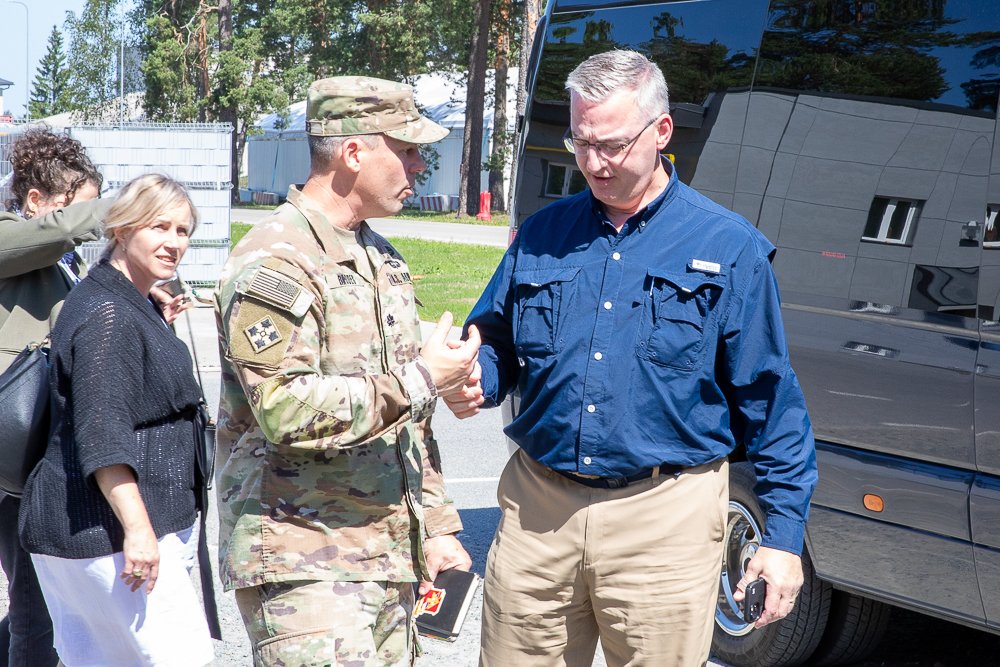 U.S. Army V Corps tweet media