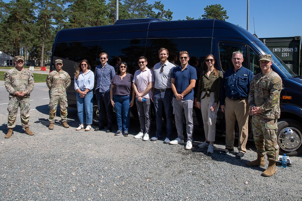 U.S. Army V Corps tweet media