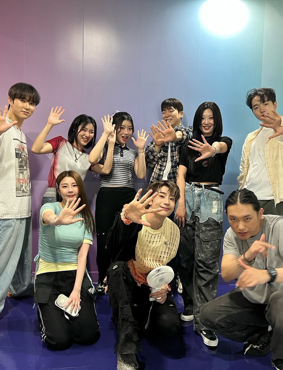 HanSeungwooTeam's tweet image. 📸 INSTAGRAM POST

(c)

승우형 방송 끝!
고생하셨습니다

#한승우 #stopit #막방 #팀우야 #wooya

#한승우 #승우 #ฮันซึงอู #ハンスンウ #韩胜宇
#HANSEUNGWOO #SEUNGWOO