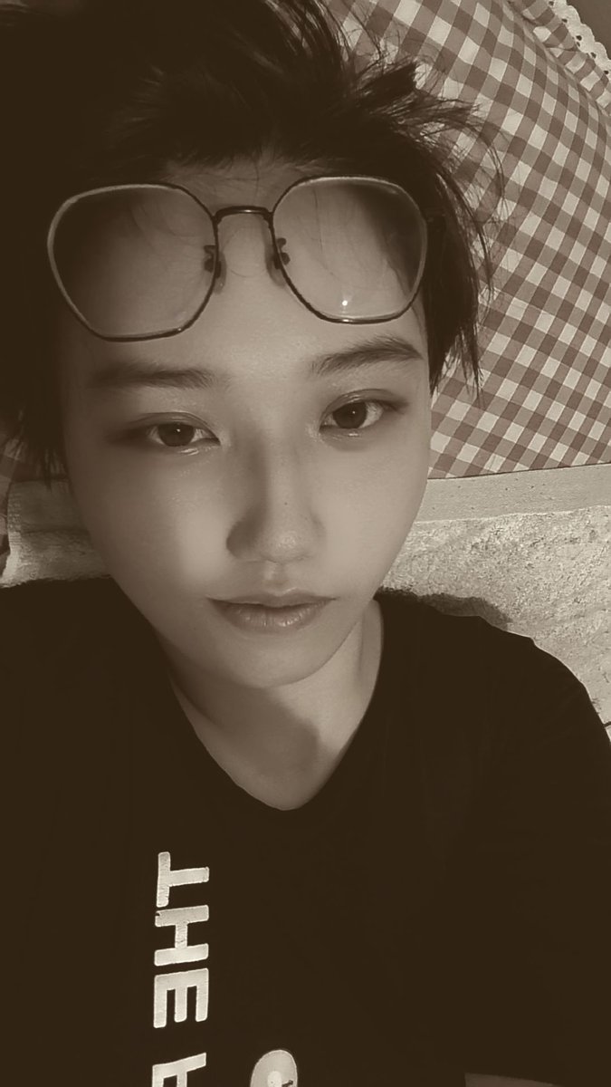 HELANLUO's tweet image. #les