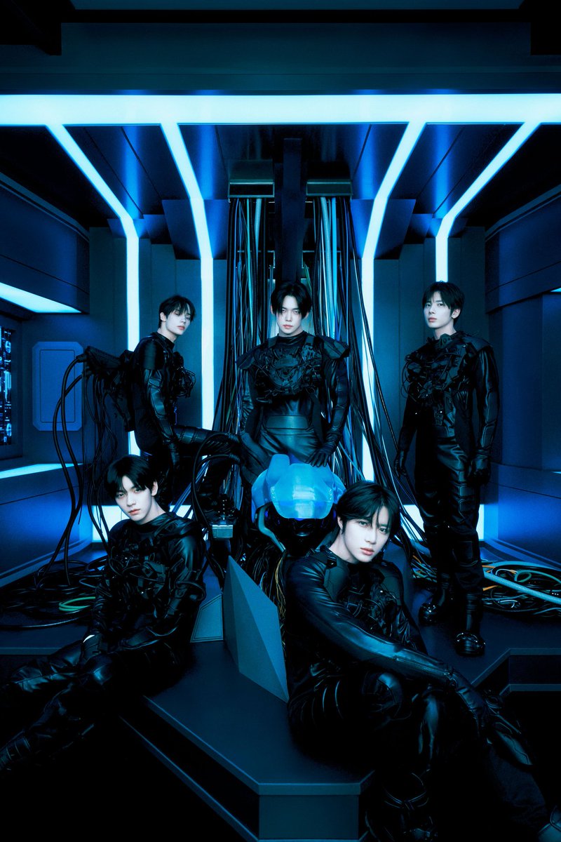 TXTintl_twt's tweet image. The Star Chapter: TOGETHER - Concept Photo “AWAKE” - #TXT (#투모로우바이투게더)

AWAKE WITH TXT
#TXT_AWAKE_CONCEPT
#TheStarChapterTOGETHER 
#TXT_Awake #투모로우바이투게더