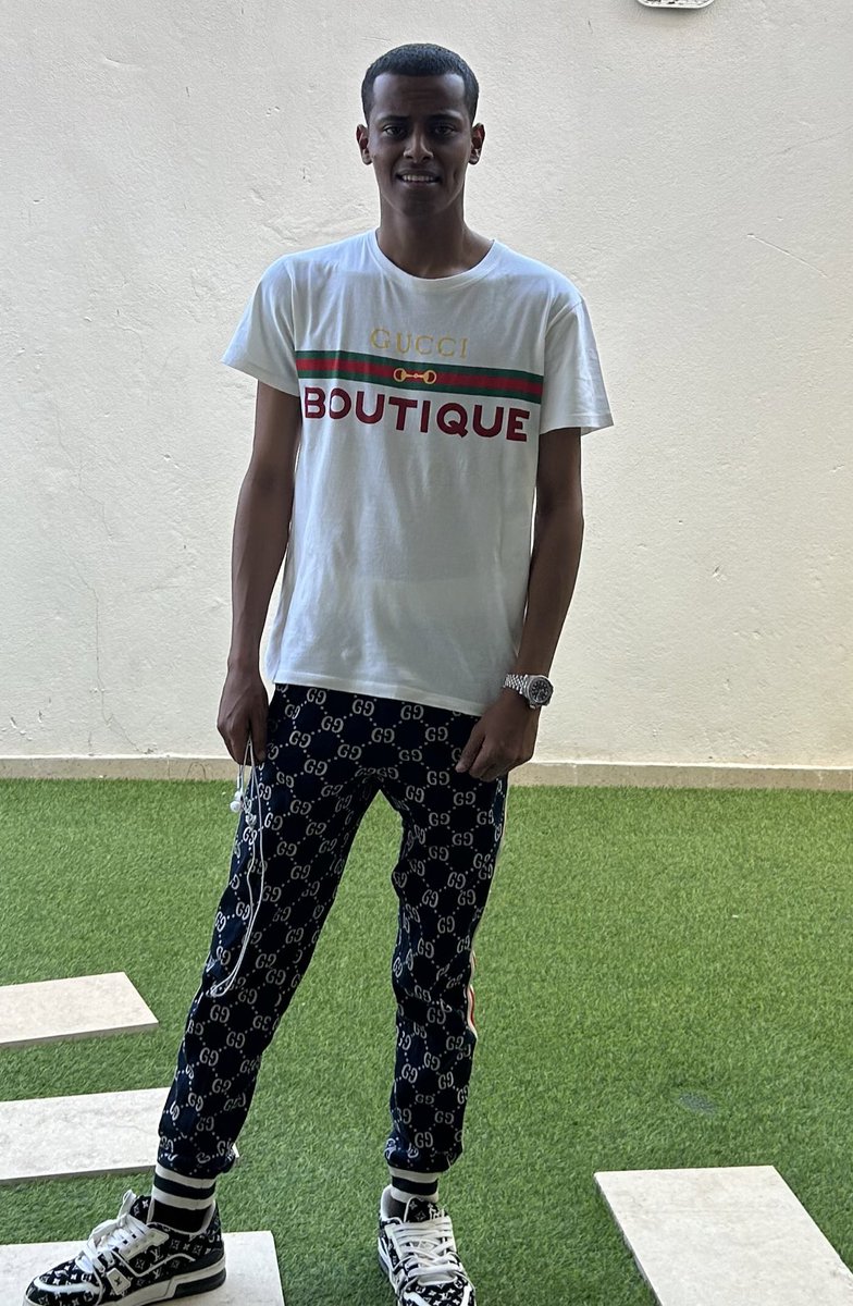 ايزاك اللي راح يجي ليفربول