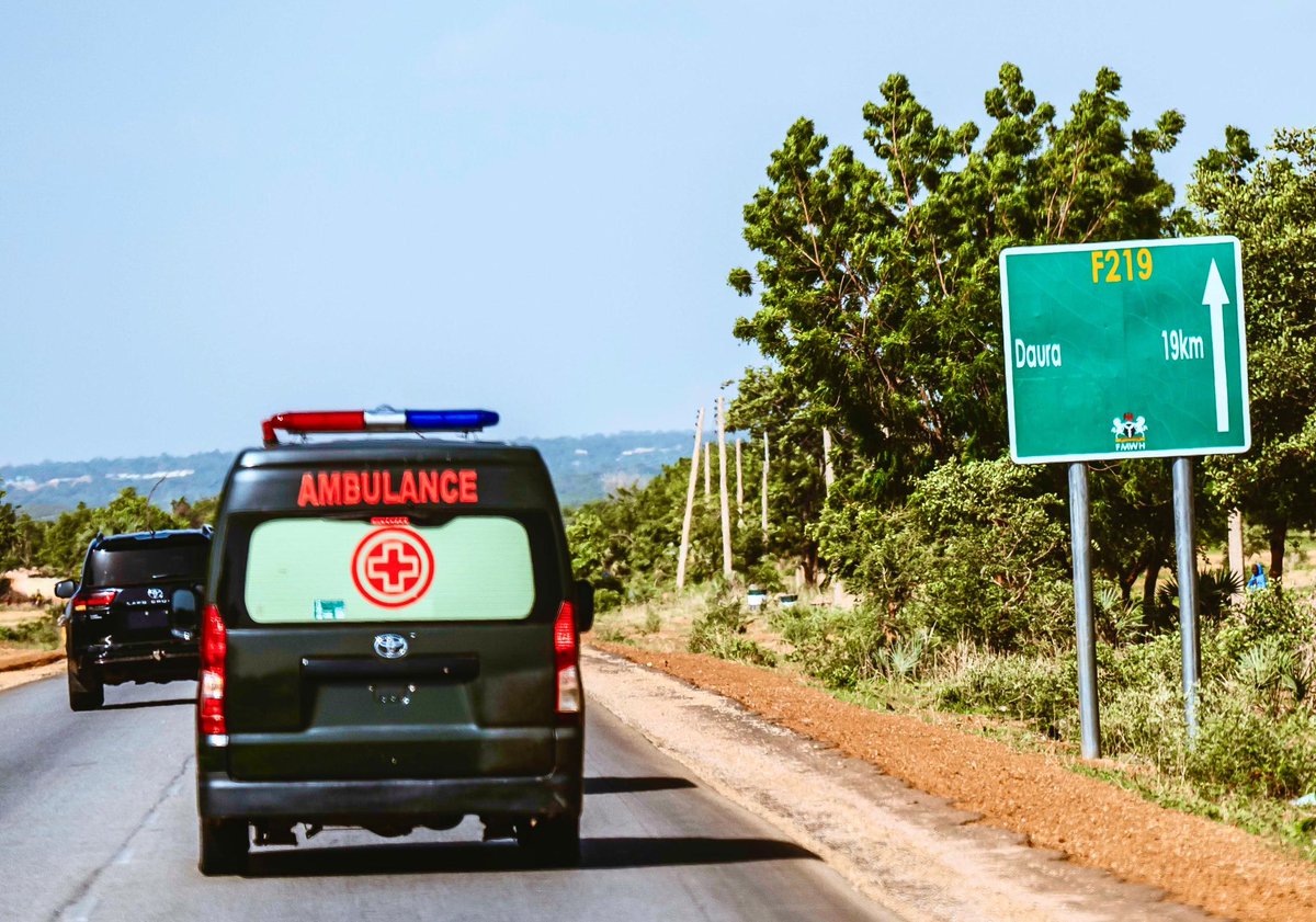 This minute. Daura.  Entering Daura.  Daura waits to receive her illustrious Son : Late President Buhari.