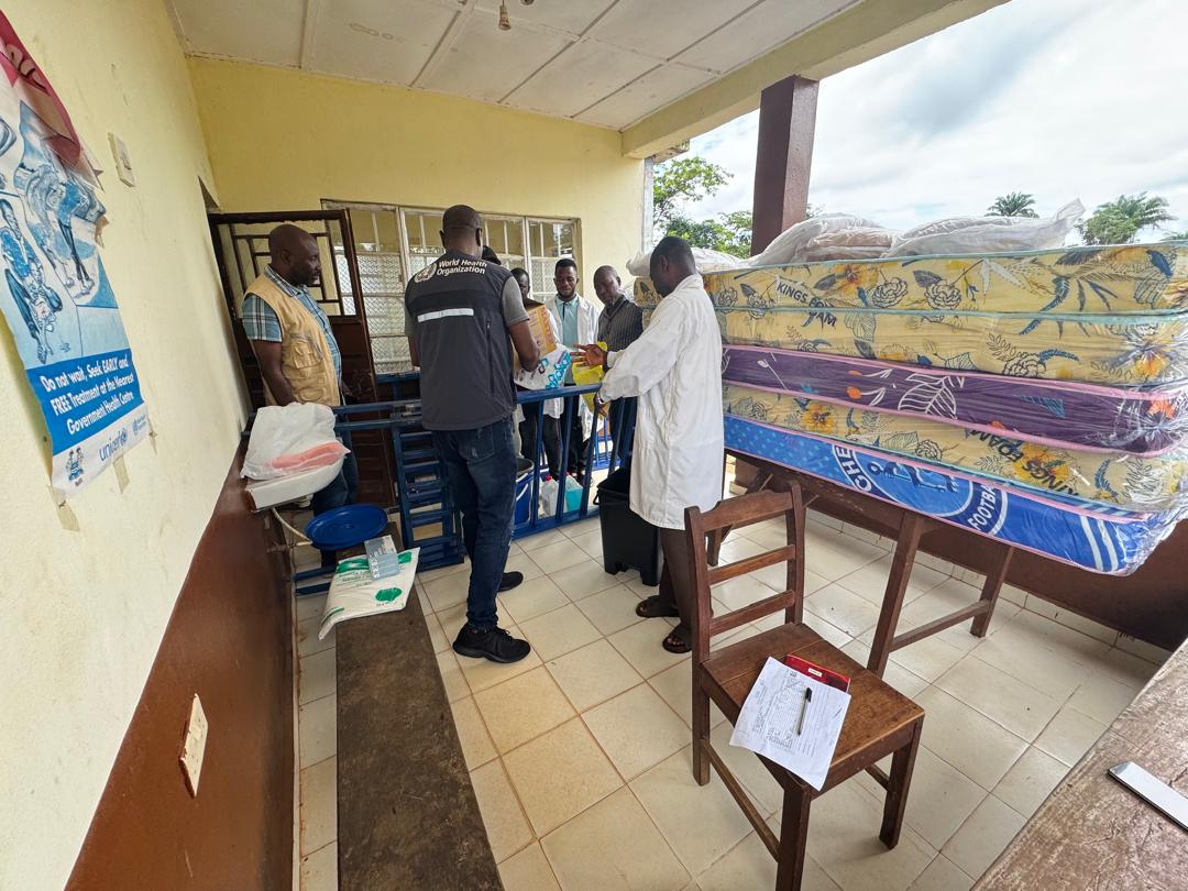 WHOSierraLeone's tweet image. WHO is supporting the transfer of mpox drugs and essential medical supplies to the newly identified treatment center at Levuma CHC.
This ensures timely care for affected patients and strengthens the national outbreak response.
#mpoxresponse #WHO