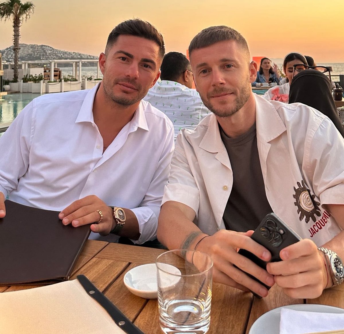 Eski dostlar yeniden bir arada…