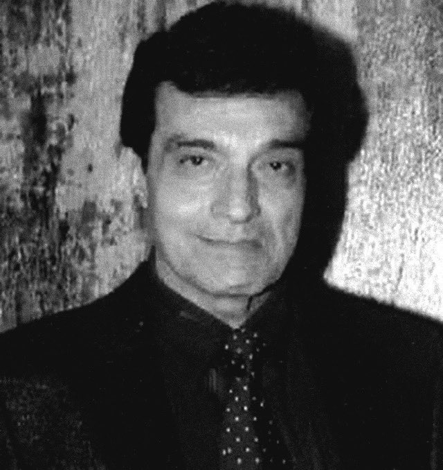 We mourn the passing of producer-actor and a doyen of the television industry, Dheeraj Kumar. Dheeraj ji was a senior member of Producers Guild of India’s management team and his contributions shall be deeply missed🙏🏻