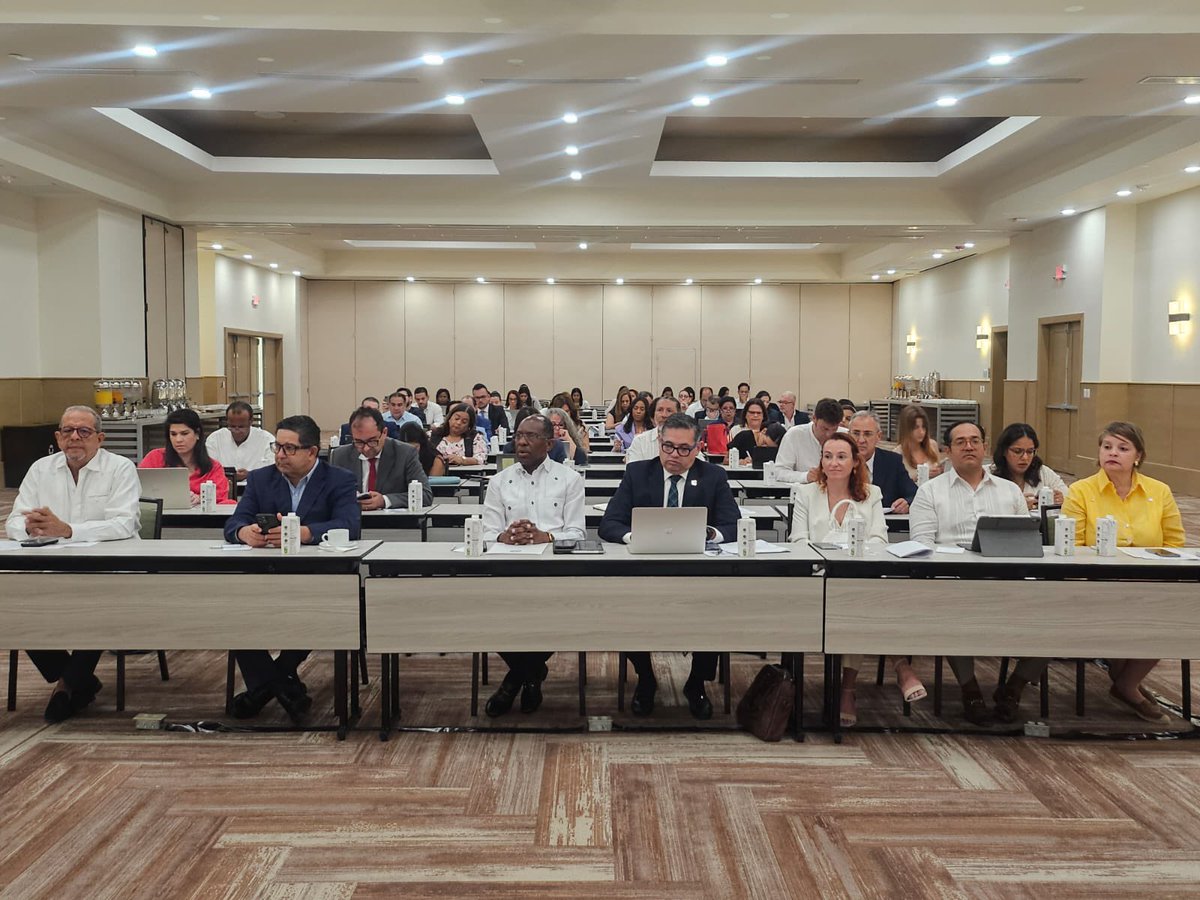 ASOLESTE tweet media