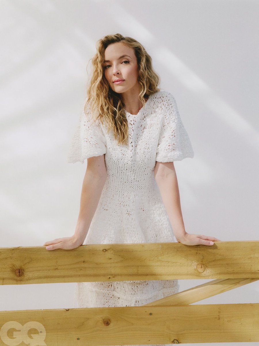 jodiemcoma's tweet image. Jodie Comer photographed by @tobycoulson for GQ Heroes 2025 portraits