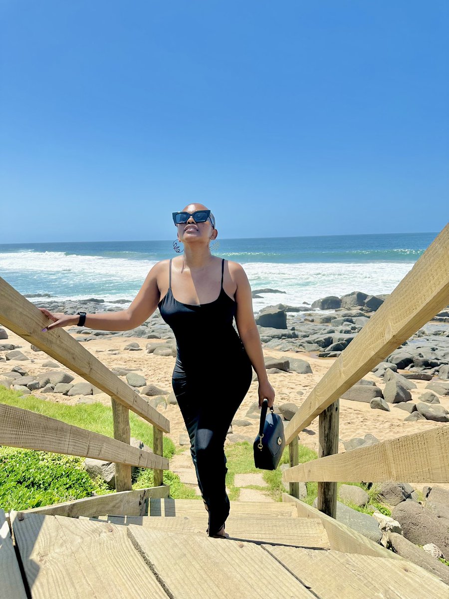 _bello_k's tweet image. I want my body back😩😩😩