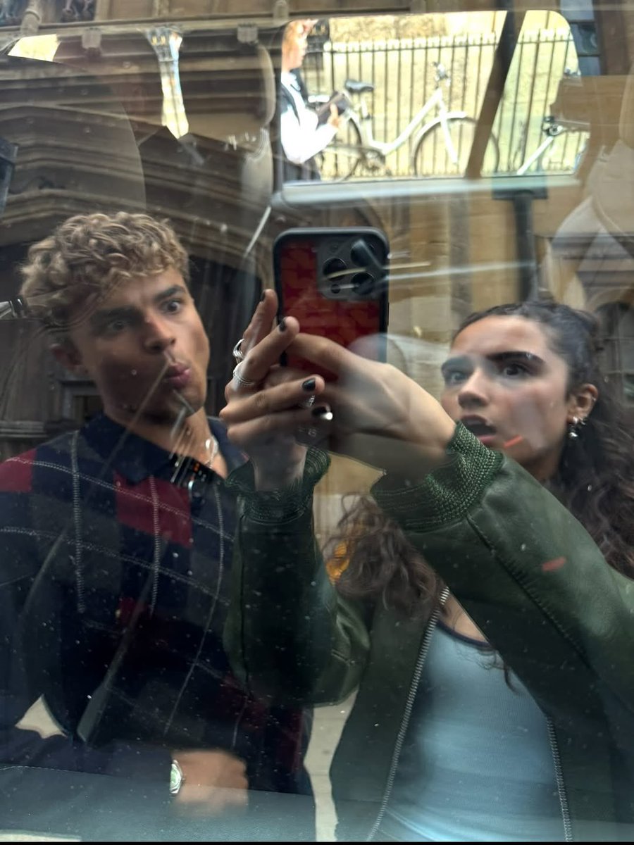 ashabanksnews's tweet image. Asha Banks and Matthew Broome in a new post!