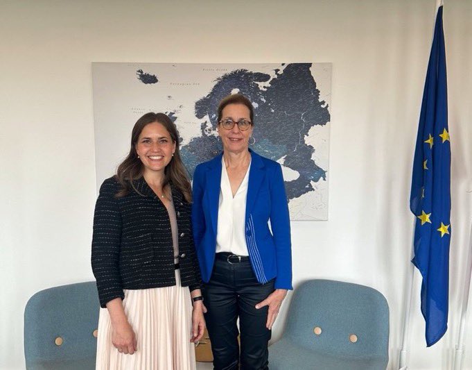 fabienne_keller's tweet image. En LIBE, échanges avec la présidence danoise, après une première rencontre à Copenhague.
J’ai insisté sur trois priorités : mise en place du Pacte asile-migration ; résilience face aux menaces hybrides ; protection de l’état de droit.
J’attends beaucoup de la présidence 🇩🇰 !