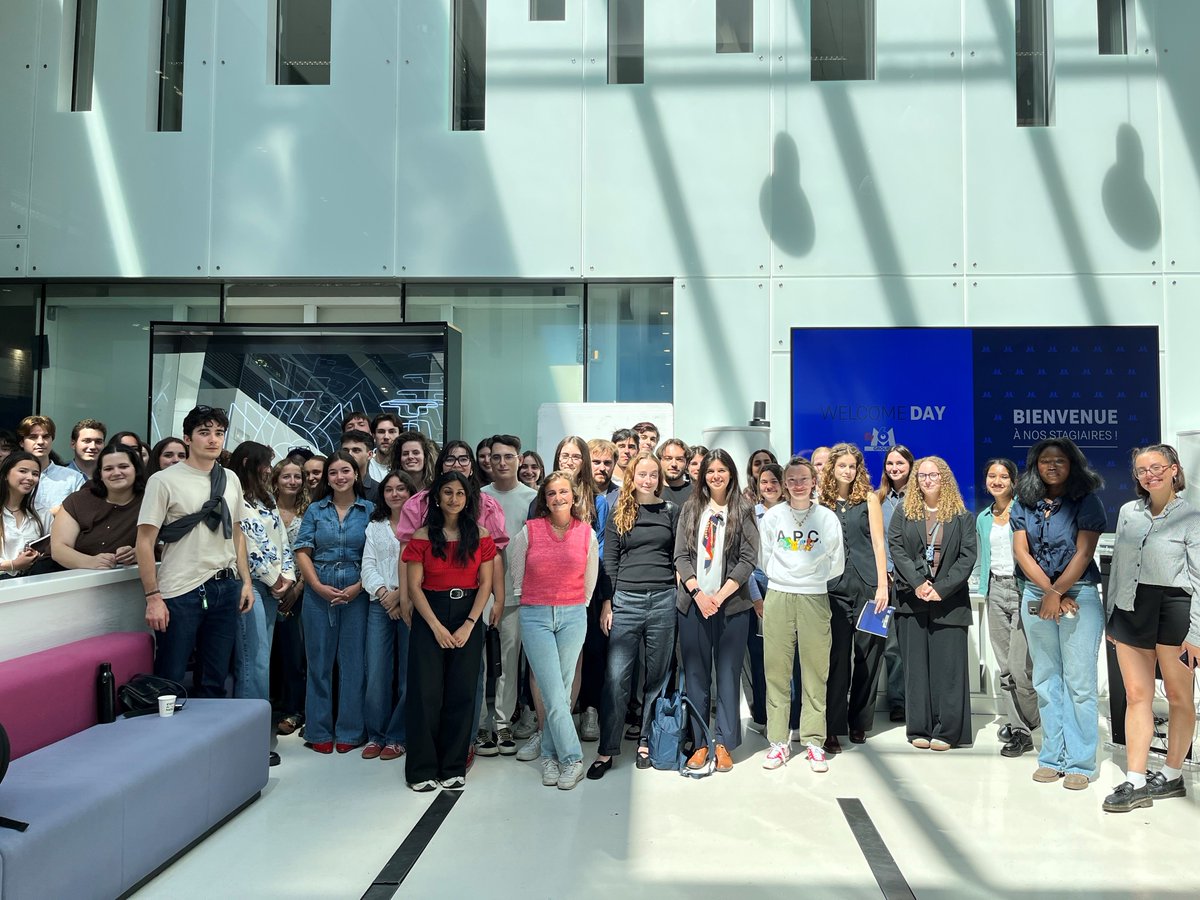 #Evénement 
Le mercredi 9 juillet, nos nouveaux stagiaires ont participé à un Welcome Day. 
Au programme : présentation du <a href="/M6Groupe/">Groupe M6</a> par Audrey Josse et Zoé Besse et moments de partage et de convivialité autour d'un goûter. 
Nous souhaitons la bienvenue à tous nos stagiaires. 🚀