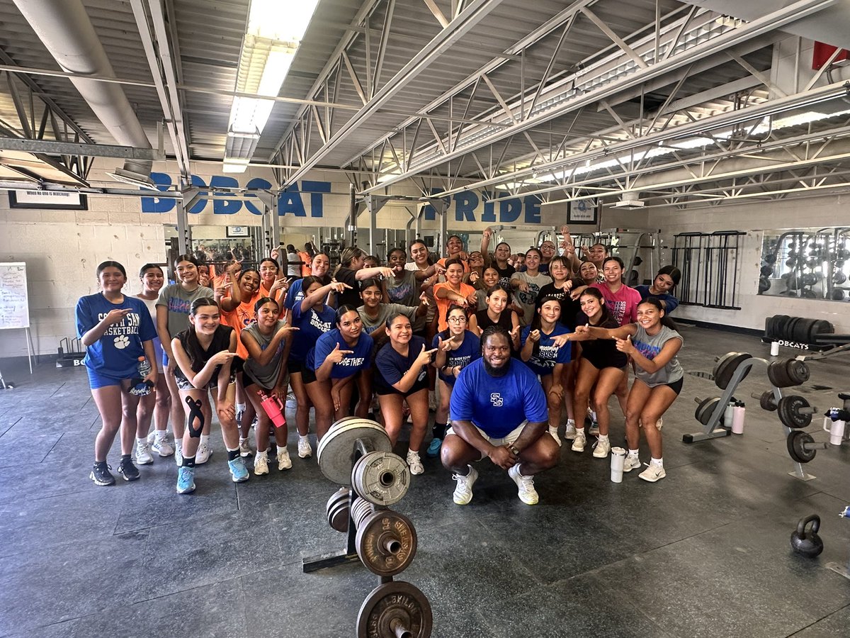 South San volleyball would like to welcome our new Strength &amp; Conditioning Coach, @Johnnyhowell56 ! We are excited to have you ! 💪🏼