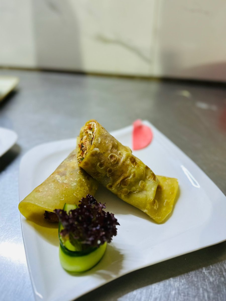The Revive remix of Uganda’s iconic street bite.
Rolled fresh, loaded bold, and elevated with a signature twist only Revive delivers.

📍 Plot 4, Lower Kololo Terrace
📞 +256750431689
#ReviveRolex #StreetFoodRedefined