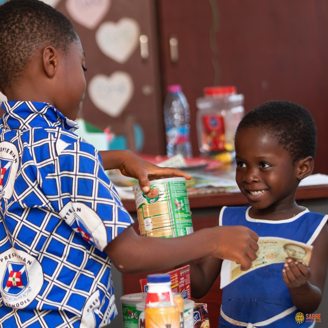 In Ghana, KG children explore their communities through play—roleplaying as shopkeepers, doctors and hairdressers. Using ICT tools like videos, phones and radios, they’re building creativity, teamwork &amp; digital skills for a technology-driven world💡
#WorldYouthSkillsDay #ECEGhana