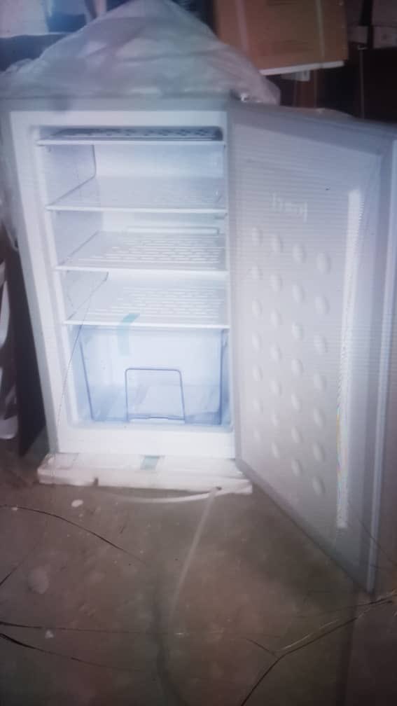 CadastMLinks's tweet photo. LG 92L Single Door Fridge available now at Cadast Multilinks! Hit us up to order 🛒📞 https://t.co/qS11Pmjc3S