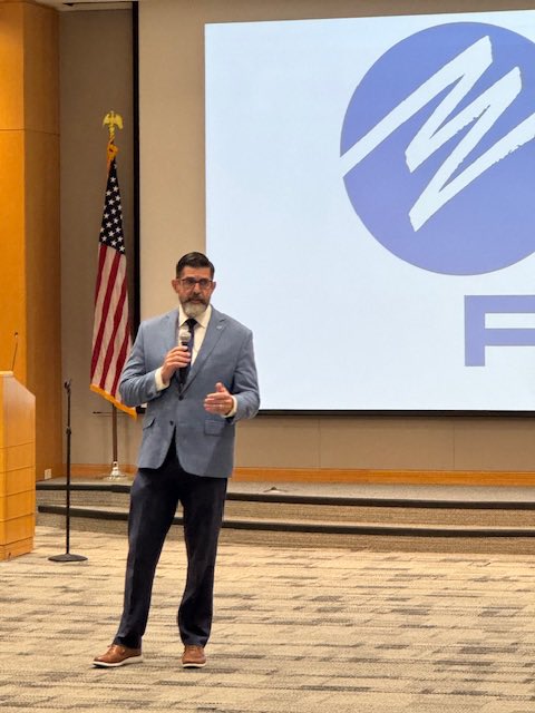 PresMannyDiazJr's tweet image. A pleasure to join the Northwest Florida Business Alliance this morning to discuss @UWF and workforce development in the region