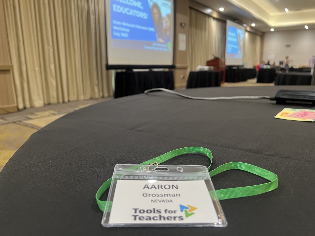 ClassroomD4's tweet image. In Anaheim, writing content for @NvstateED's state assessment, Smarter Balanced. @SmarterBalanced borrow's from the @CollegeBoard's adage, texts worth reading and questions worth answering. @WashoeSchools