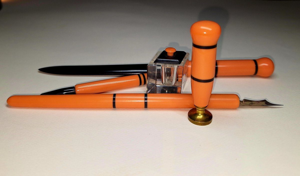 Art Deco Writing Set

Johann Faber, Bavaria