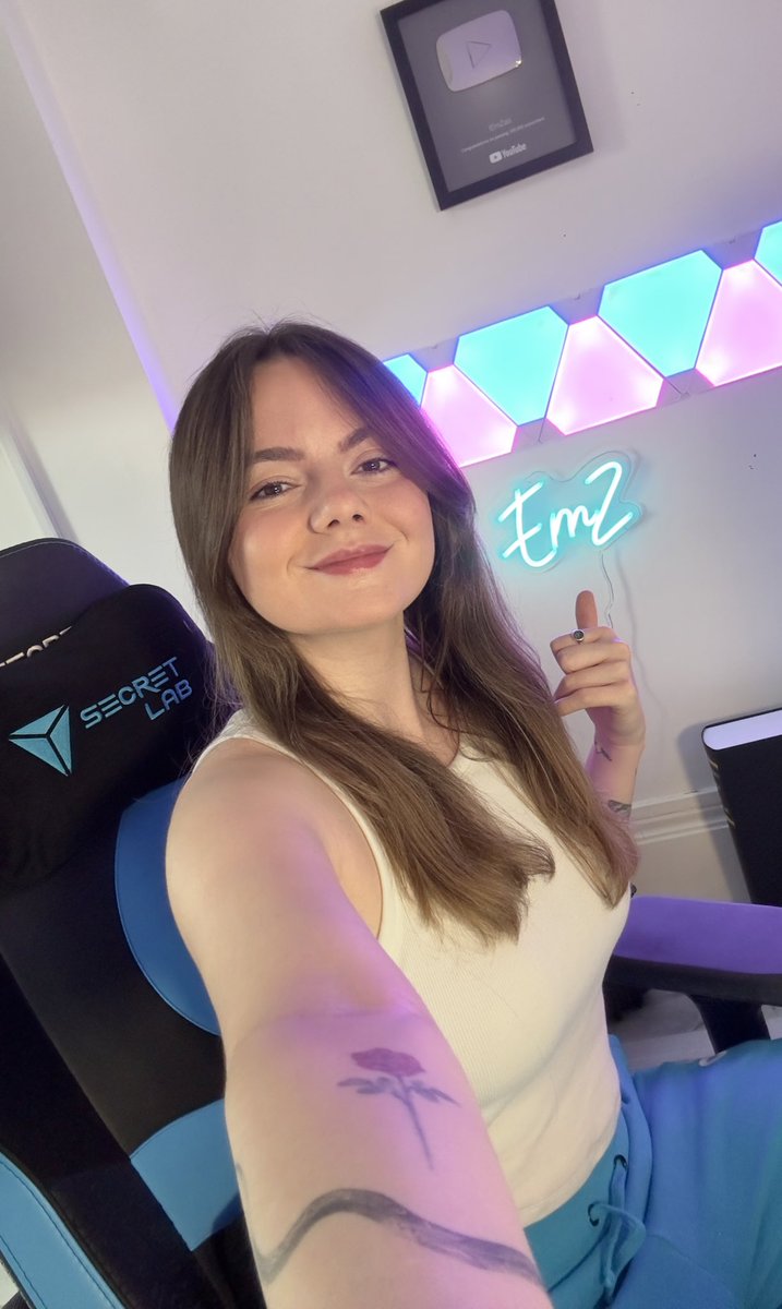 C9EmZ's tweet image. Hiii, just went LIVE 💙

Playing Black Ops and Warzone with Viewers!

Get in here @ twitch / Emzy ✨