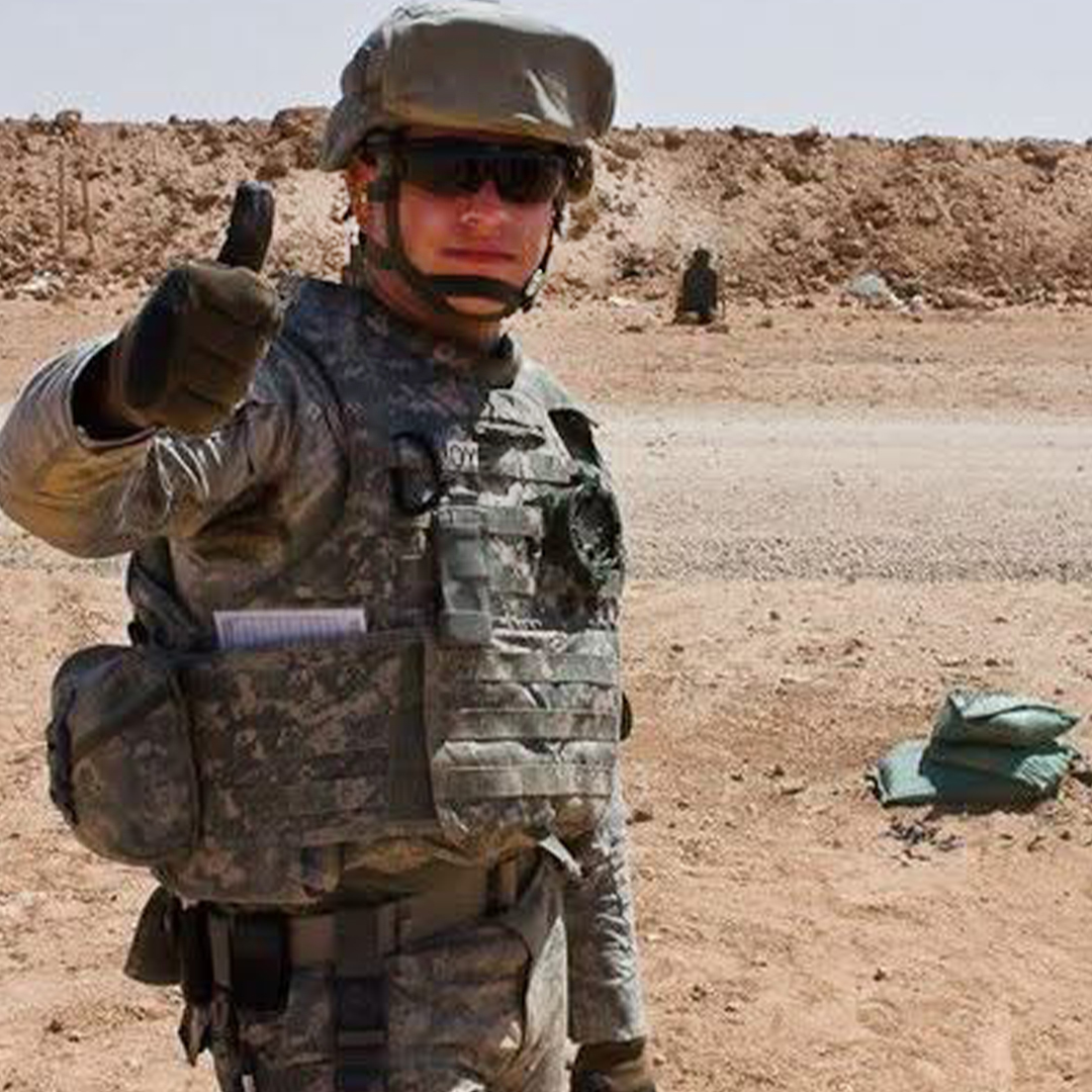 ArmyGuardOhio's tweet image. “I have built a very successful career in the #NationalGuard. Multiple deployments and experience, schools, and the friends I’ve made along the way have been priceless. I'm exactly where I want to be in life because of a decision I made 19 years ago.” -SFC Quinton Moye