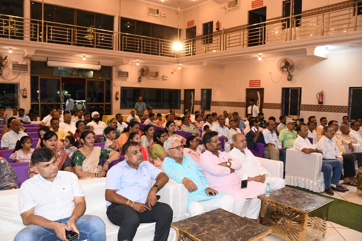 DM Deoria tweet media